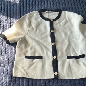 Abercrombie & Fitch Cream and Black Cardigan